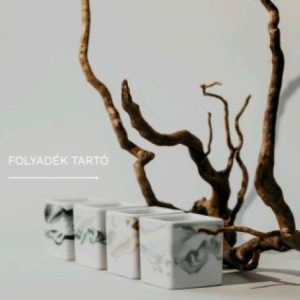 Kerámia folyadék tároló fedél nélkül
