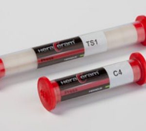HeraCeramPress TranspaIncisal